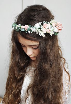 Wianek komunijny biel, ivory,  asymetryczny eukaliptus różyczki