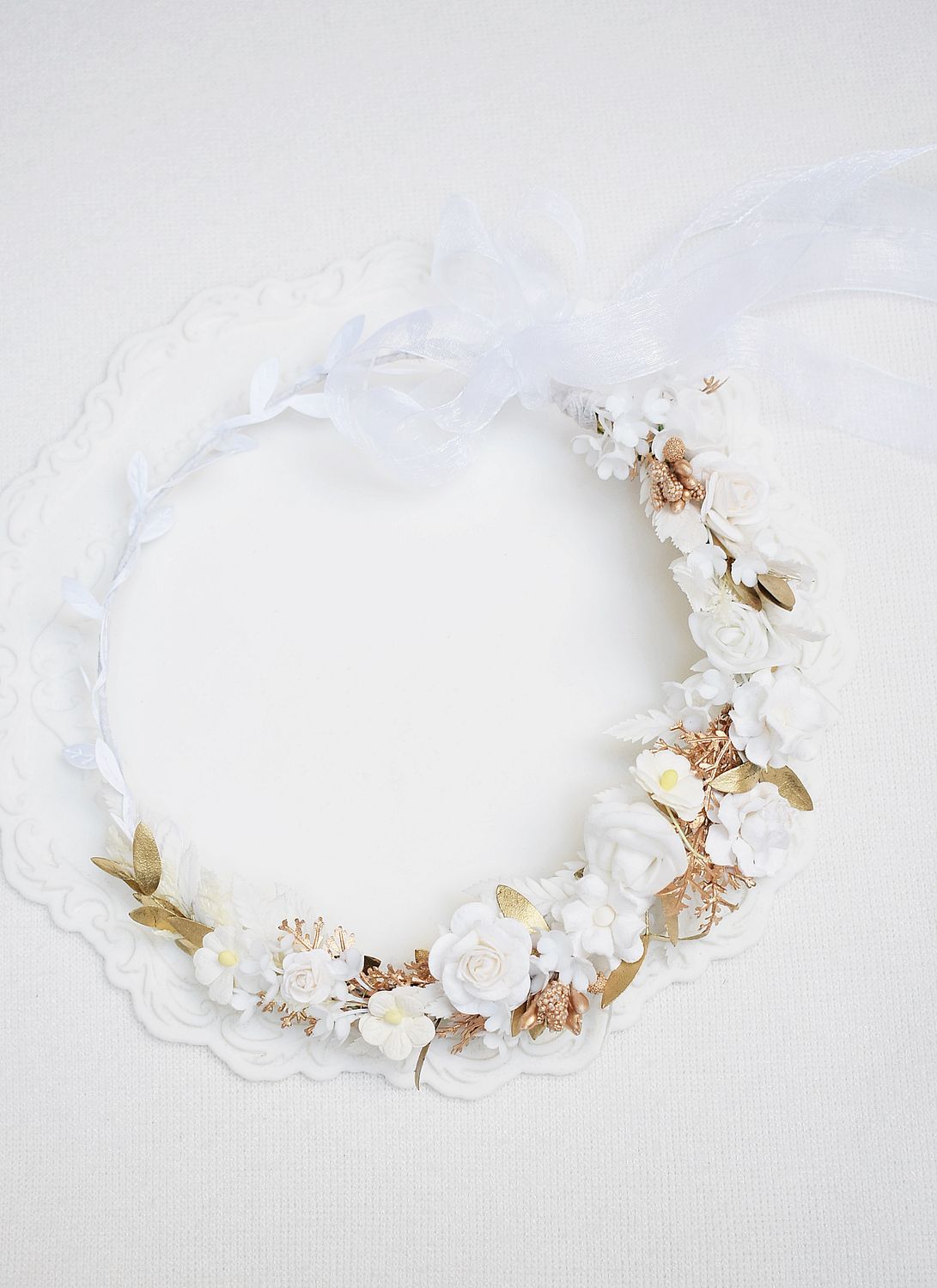 Wianek komunijny, biel , ivory, złoto