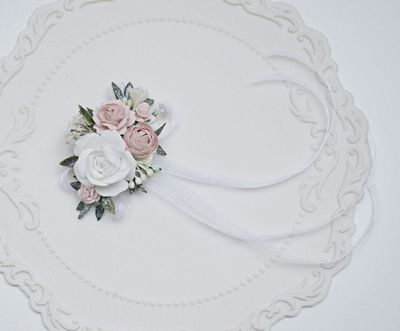 Ozdoba na świecę pudrowy róż,  biel, zieleń .