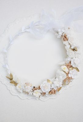 Wianek komunijny, biel , ivory, złoto