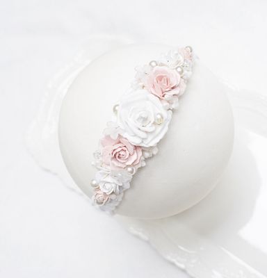 Wianek dla dziewczynki, Opaska wianek na chrzest komunia biel pudrowy róż