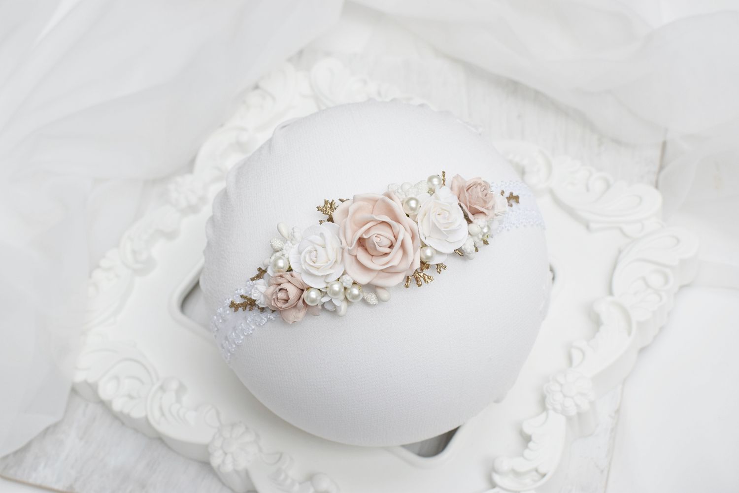 Wianek dla dziewczynki, Opaska wianek na chrzest komunia łososiowy róż, złoto kremowa biel