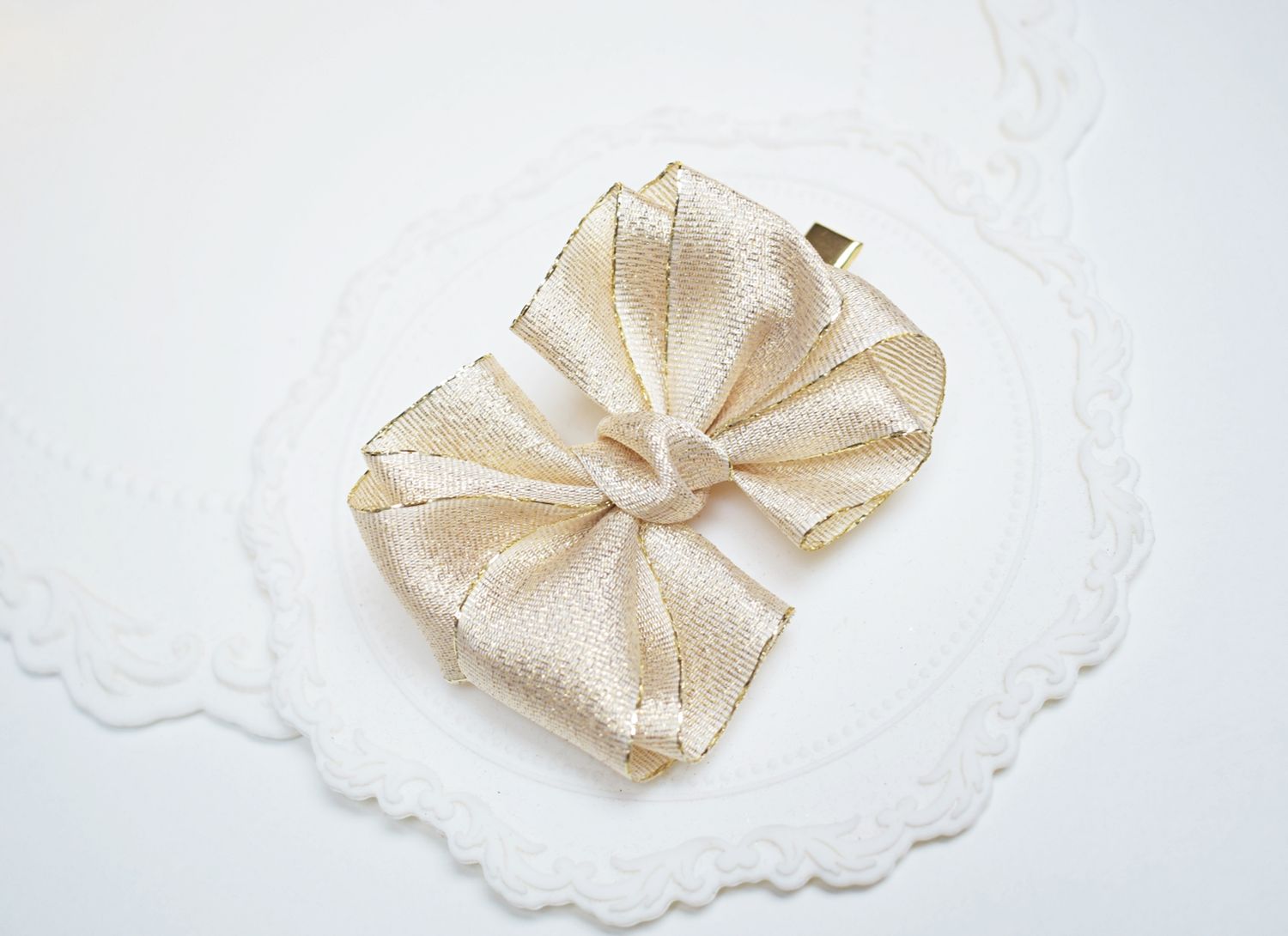 Kokarda LAURA złota opaska/spinka