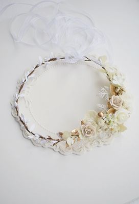 Wianek komunijny biel, kremowy, beż  na gałązkach, wianek boho