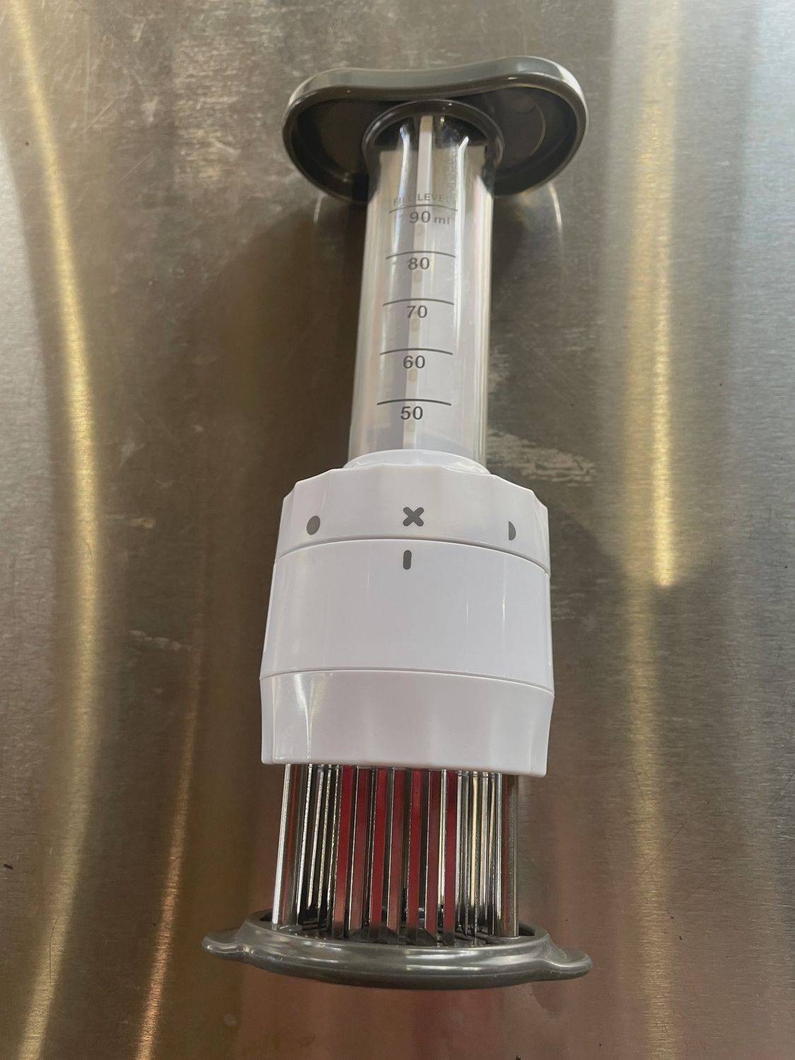 Round Marinade Injector and Tenderiser