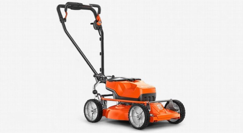 Self Propelled Battery-powered mower LB 448iV