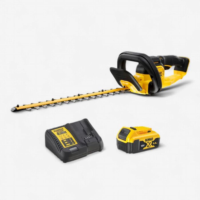 DeWalt 18V XR 55cm Hedge Trimmer (5Ah Kit)