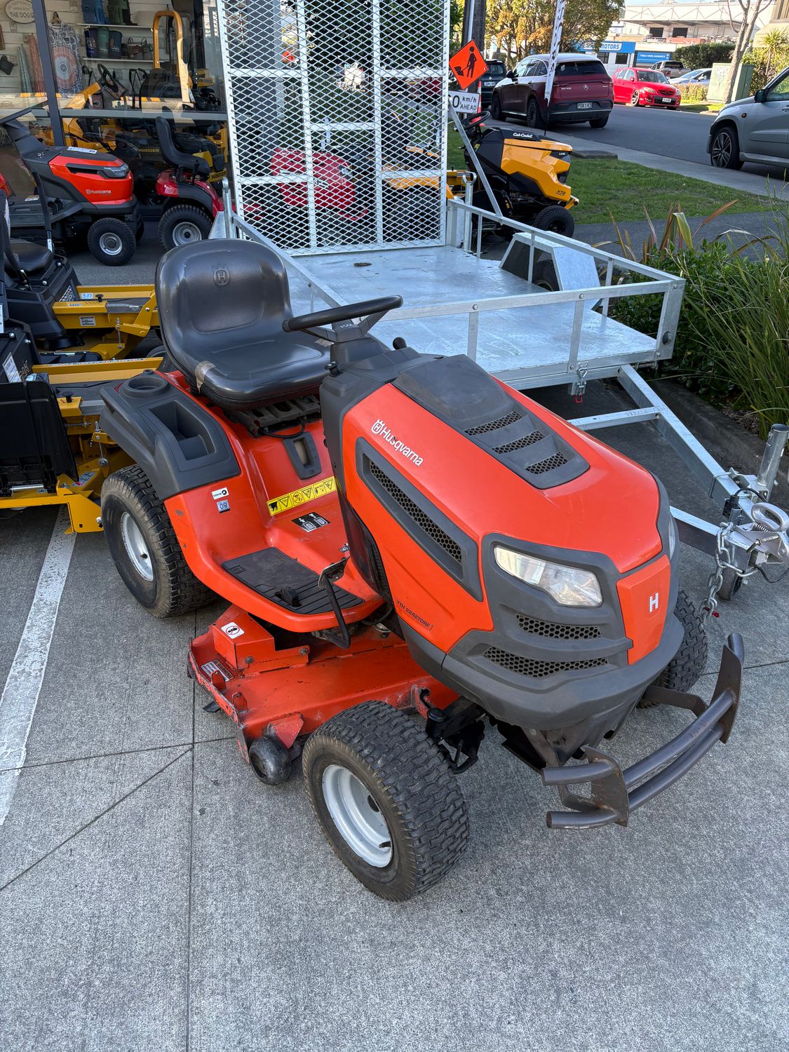 Husqvarna YTH 2242TDRF (Second Hand)