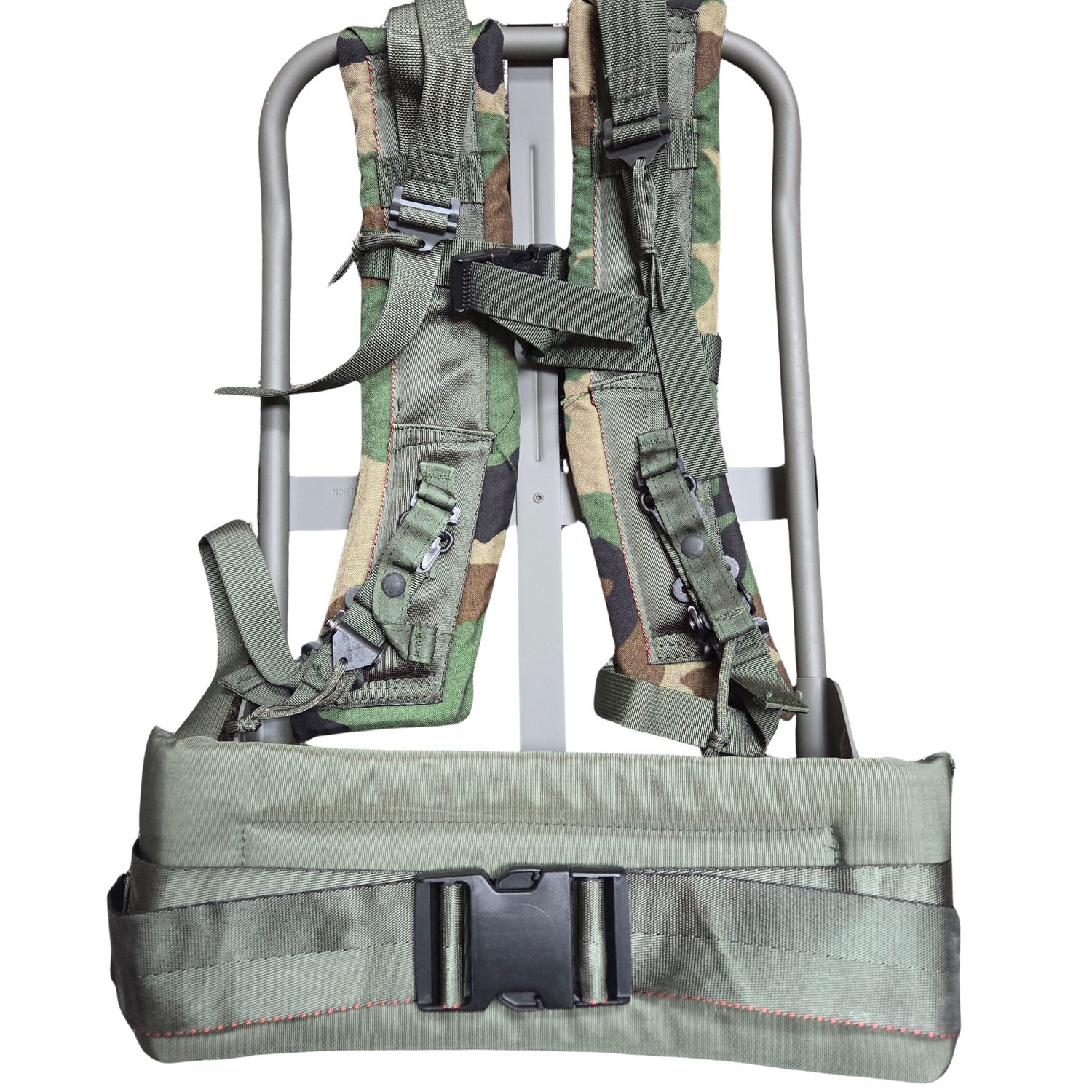 US Military ALICE Pack Frame w/ Straps