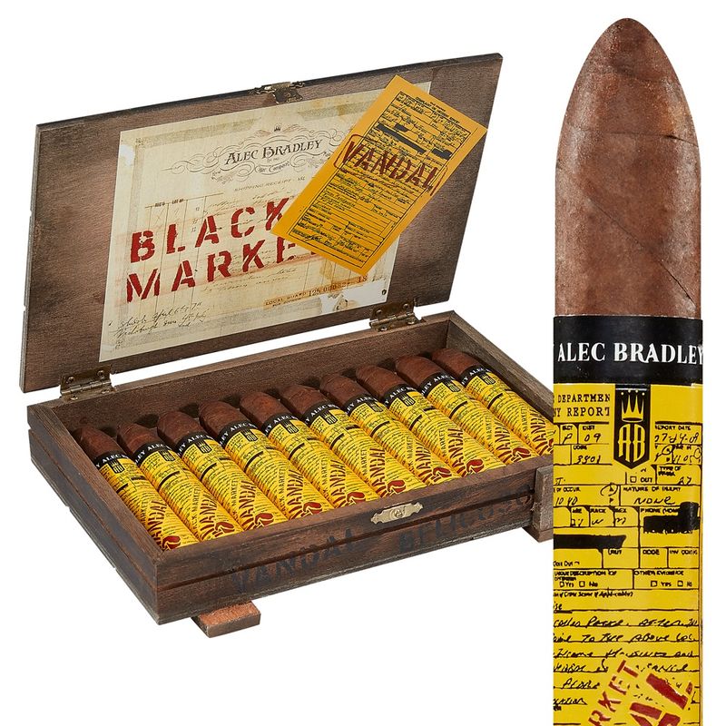 Alec Bradley - Black Market Vandal Belicoso