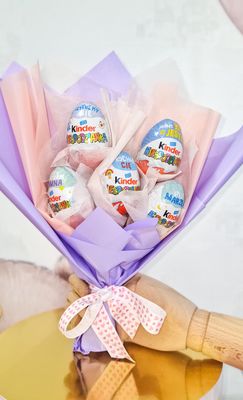 Kinder bukiet Niespodzianka