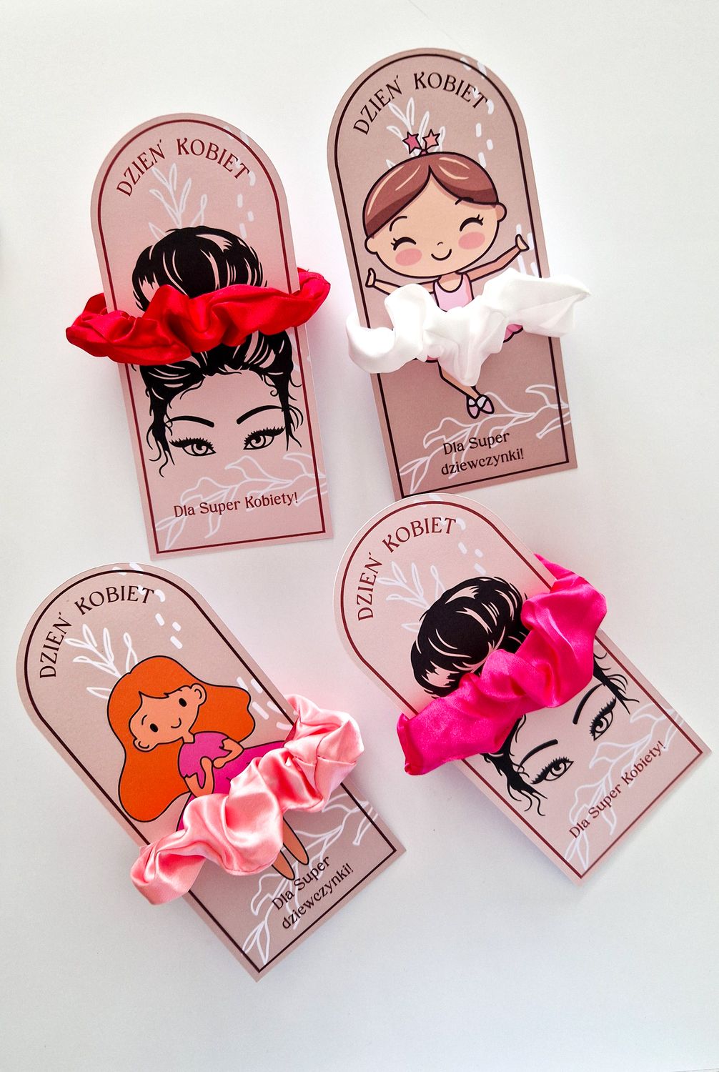 Prezent z Okazji dnia Kobiet Gumka Scrunchie