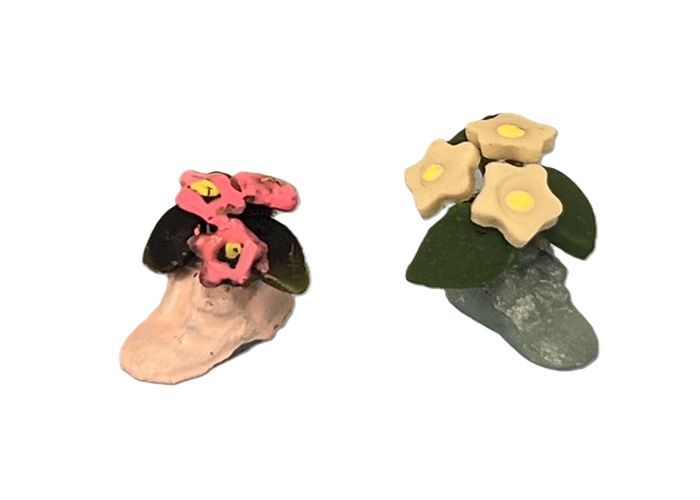 1/24th Baby Shoe Planter with Flower mc48x