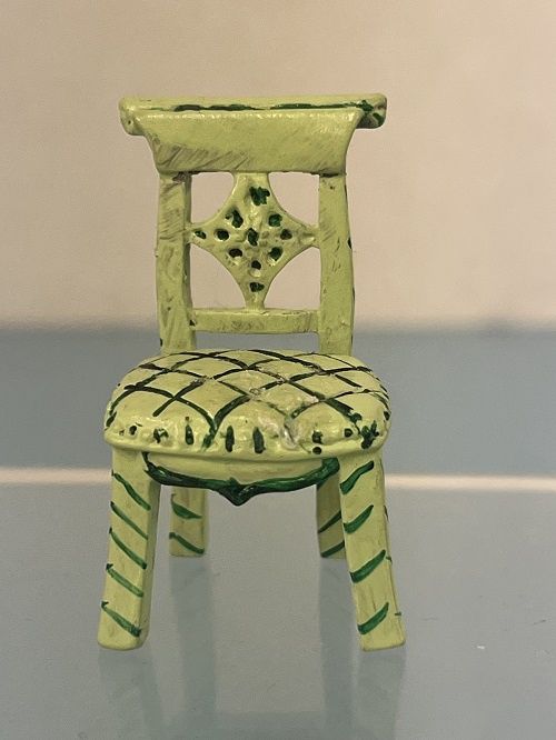 1/24th Green Metal Chair mc031598