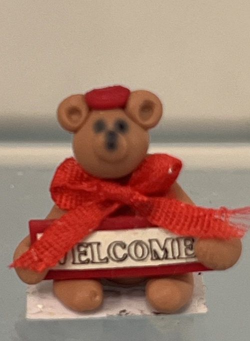 1/24th Polymer Clay Bear Holding Welcome Sign mc568X
