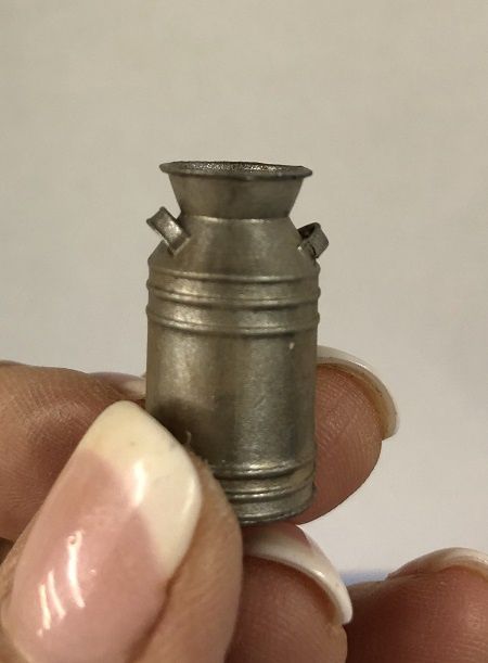1/24th Silver Milk Can mc03712