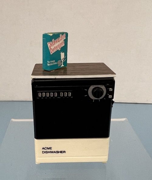 1/24th Vintage Acme Dishwasher Fridge Magnet 1992 ala1113