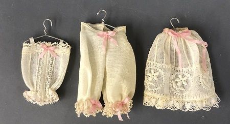 3 Pieces of Handmade Ladies Lingerie mc04092