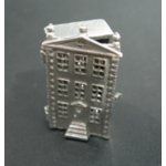 "Norwich" toy dollshouse phoHS41U
