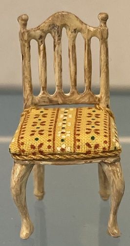 1/24th Carved and Painted Wood Chair with Cushion ala783