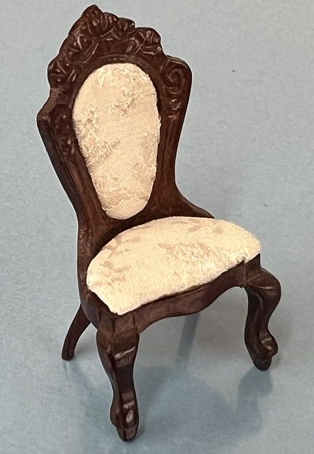 1/24th Mahogany Vanity Chair mc05619