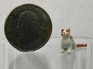1/24th Orange Tabby and White Cat mn404