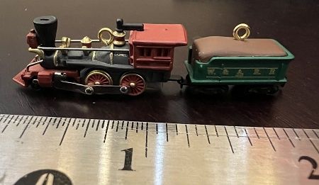 2002 MINI Lionel The General Steam Locomotive and Tender QXM4366