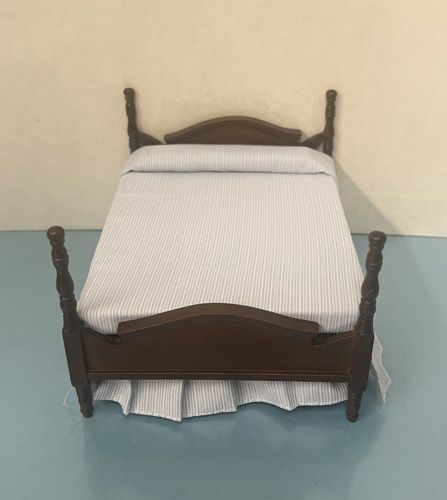 4 Poster Bed cla10087