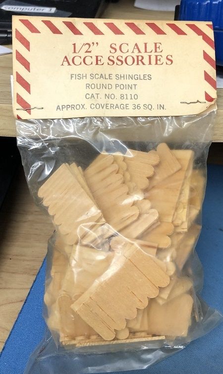 1/24th scale Fish Scale Shingles Round End catno8110