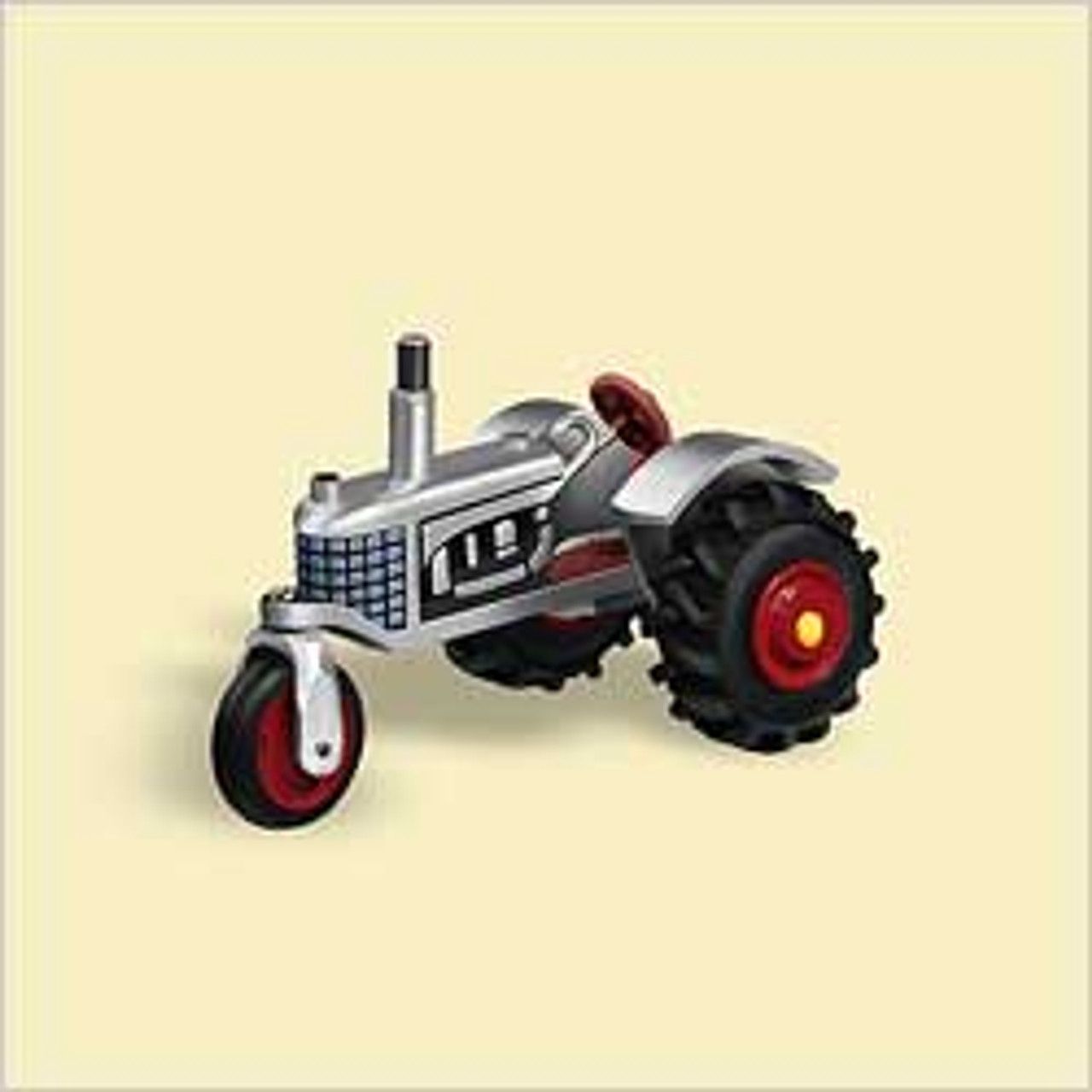 2006 Antique Tractor #10, Miniature qxm2143