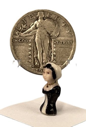3/4" Tall Half Doll in Porcelain by Renee' Derra mc031771