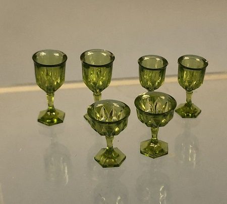 6-Pc. Green "Cut Glass" Stemware Set cb21102
