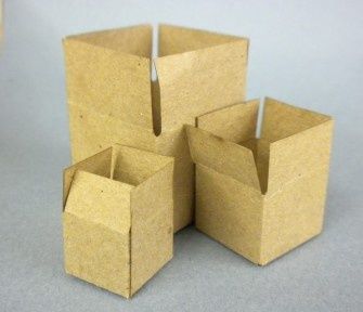 3 Brown Boxes HR56015