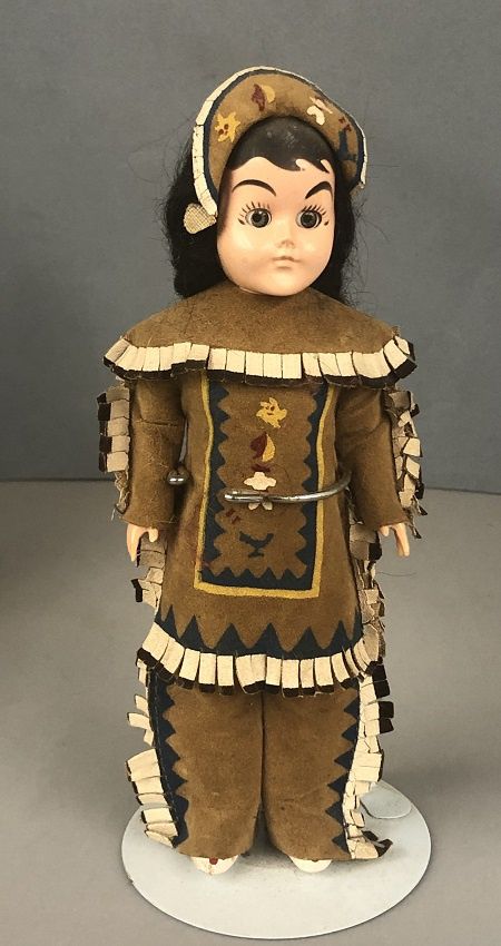 8" Indian Girl with Painted Leather Costume mc01552