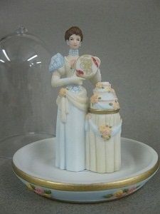 Avon Figurine 2 F3139921