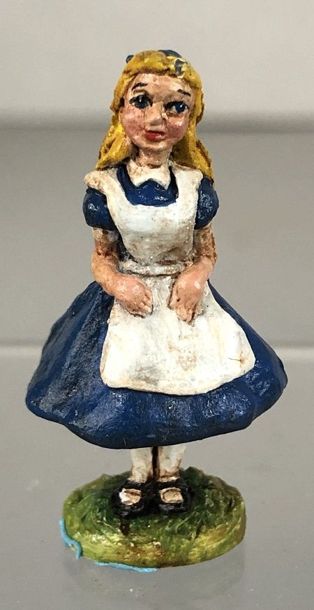 Alice in Wonderland mc02388