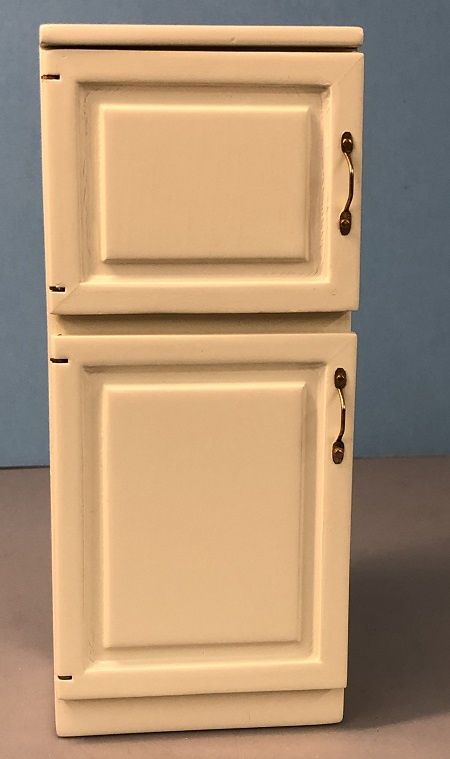 Almond Colored Refrigerator MC01107