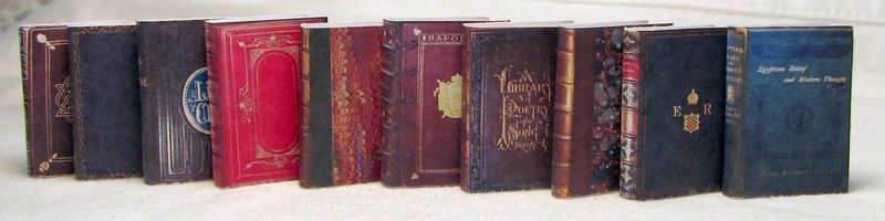 Ni110 Antique Books #3 set/10