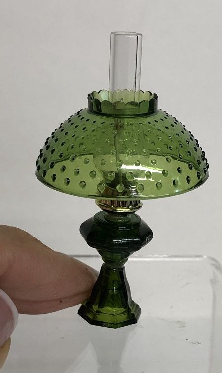 Antique Style Lamp in Green chy132cg-1