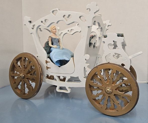 Artisan Made Porcelain Cinderella Doll and Carriage mc04296
