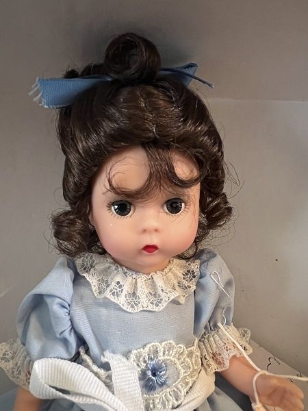 Baby Blue Vintage Doll ma34800a