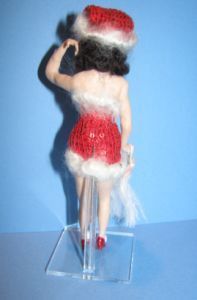 Adult Doll Stand drgnDS100