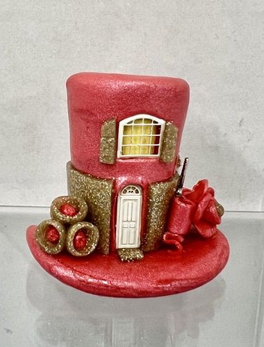 Alice in Wonderland Mad Hatter's House 10000022-1
