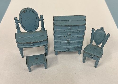 Antique Kilgore Metal Furniture mn488