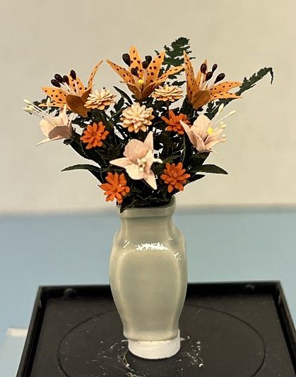 Artistic Designs flowers in a Vince Stapleton vase mn637