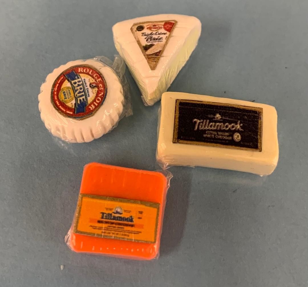 Assortment of 4 Cheese mc851BA