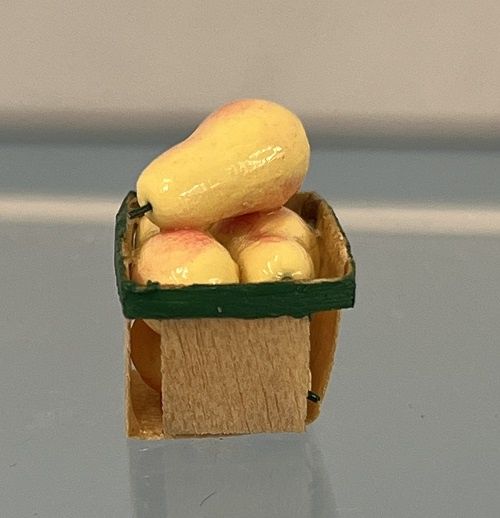 Basket of Pears MC191B