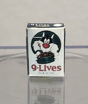 9-Lives Cat Food Box hr57033
