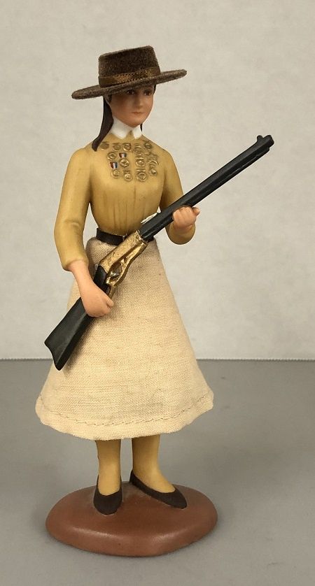 Annie Oakley mc03959
