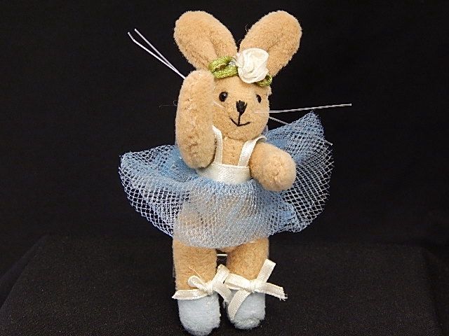 Ballet Rabbit ml101612
